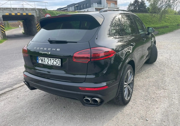 Porsche Cayenne cena 176000 przebieg: 122000, rok produkcji 2016 z Wągrowiec małe 466